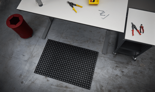 Välj en halksäker industrimatta för verkstad, tillverkning och livsmedelsindustri